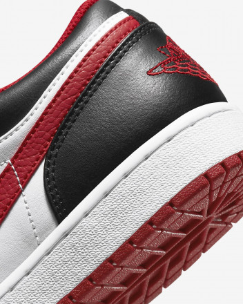 Кроссовки Air Jordan 1 Low